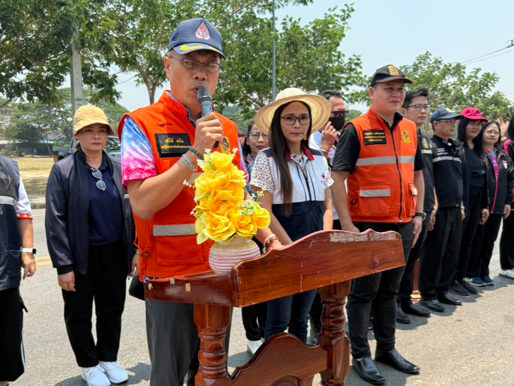 รองผู้ว่าฯ มหาสารคาม ลงพื้นที่จุดตรวจ-จุดบริการ ตรวจติดตามการปฏิบัติงานป้องกันและลดอุบัติเหตุทางถนนช่วงเทศกาลสงกรานต์ 2569 อำนวยความสะดวกให้ประชาชน